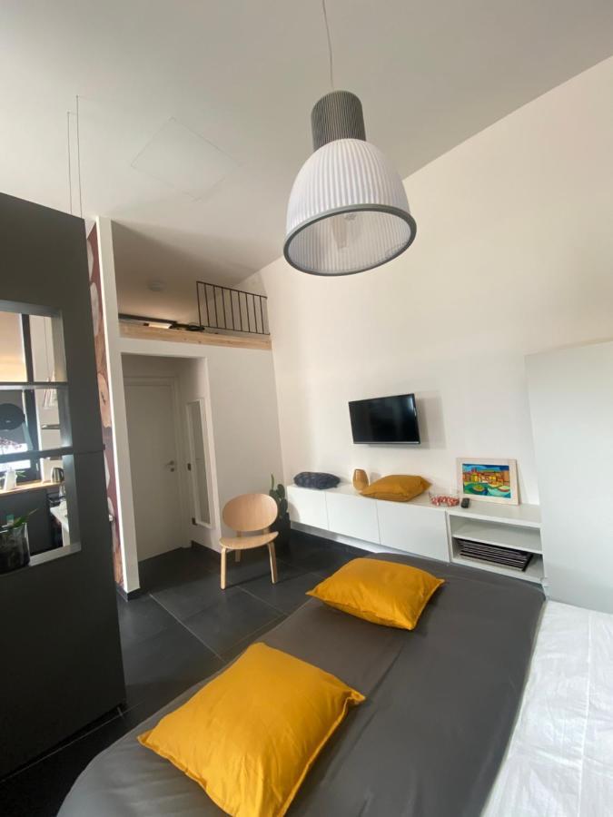 Fashionhouse Bed and Breakfast La Spezia Exteriör bild