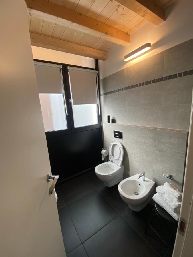 Fashionhouse Bed and Breakfast La Spezia Exteriör bild